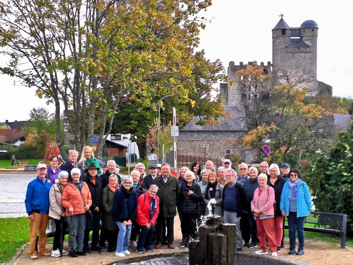 Historische Entdeckungsreise: Der Kirchbauverein Niederbieber besucht Burg Greifenstein