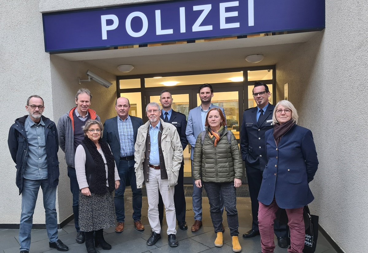 Grne des Ortsverbandes Betzdorf-Gebhardshain und Kirchen besuchen Polizei Betzdorf