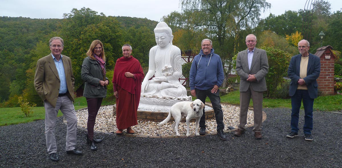 Dhamma-Stiftung im Kloster Hassel setzt auf nachhaltige Ressourcen