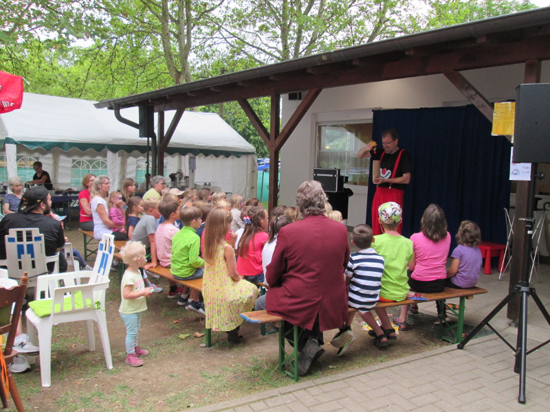 Heddesdorfer Brger feierten ihr 49. Bergfest