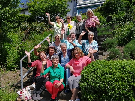 Ende Mai haben elf Teilnehmer*innen den Kurs Zur Sterbebegleitung befhigen beendet. (Foto: HospizvereinAK Abschlu ABK)