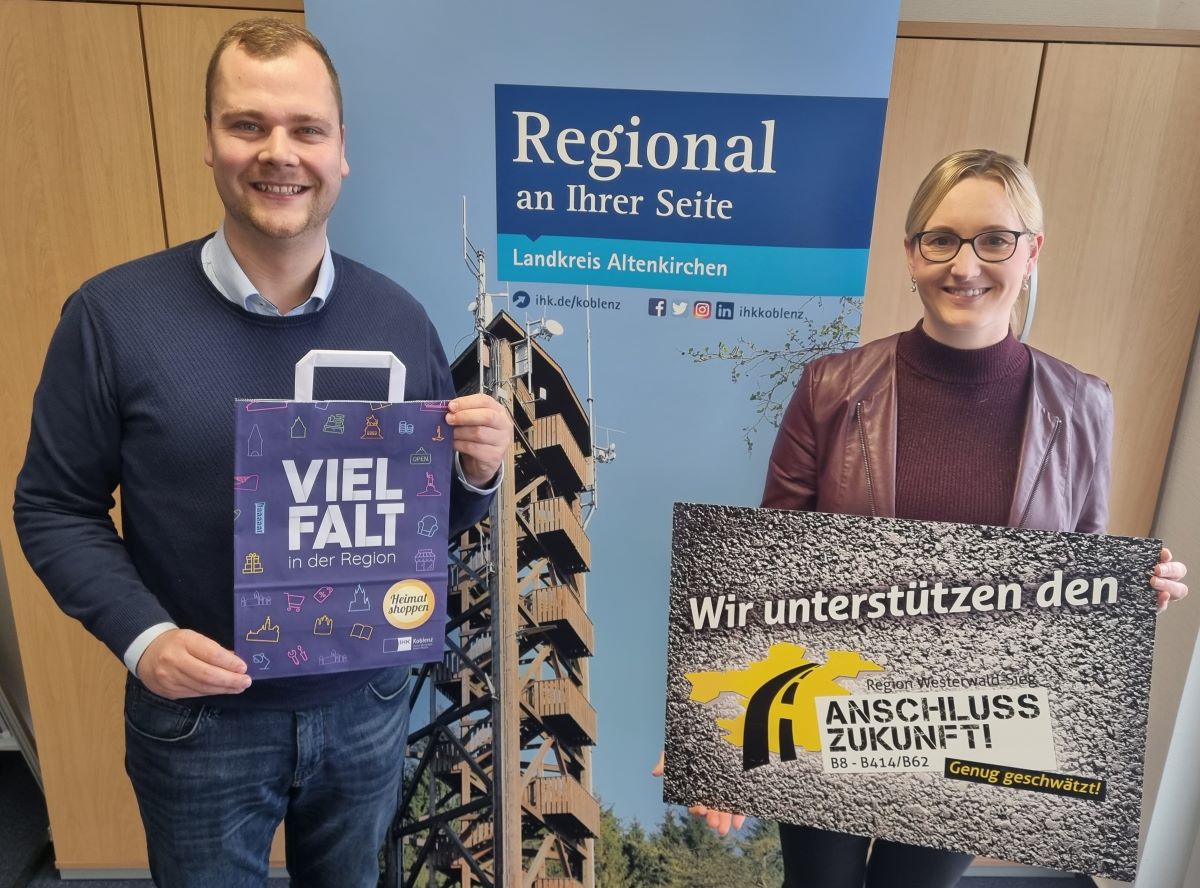 Kristina Kutting und Frederik Fein haben den IHK-Terminplan fr den Kreis Altenkirchen schon weit fortgeschrieben. (Foto: vh)