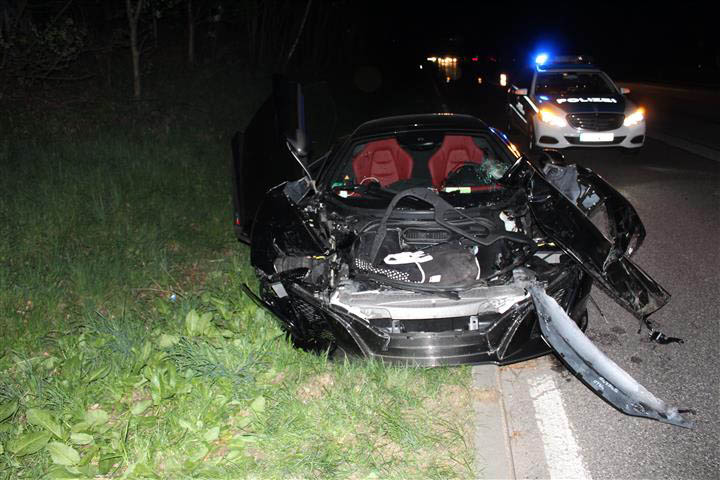 Fotos: Autobahnpolizei Montabaur