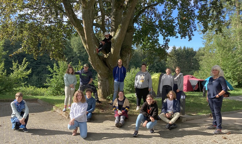 Entscheidend mitbauen wollen Jugendliche an ihrer Kirche. Nach einer Jugendsynode der Evangelischen Kirche im Rheinland in 2019 folgen nun viele Projekte der Partizipation. Der Evangelische Kirchenkreis Altenkirchen ist ein Projektstandort. (Fotos: Jugendreferat)