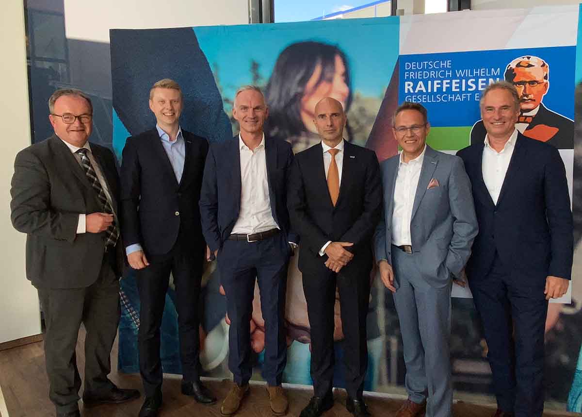 Der Vorstand der Deutschen Friedrich-Wilhelm-Raiffeisen-Gesellschaft, neu gewhlt bei der Mitgliederversammlung. (Foto: Raiffeisen-Gesellschaft)
