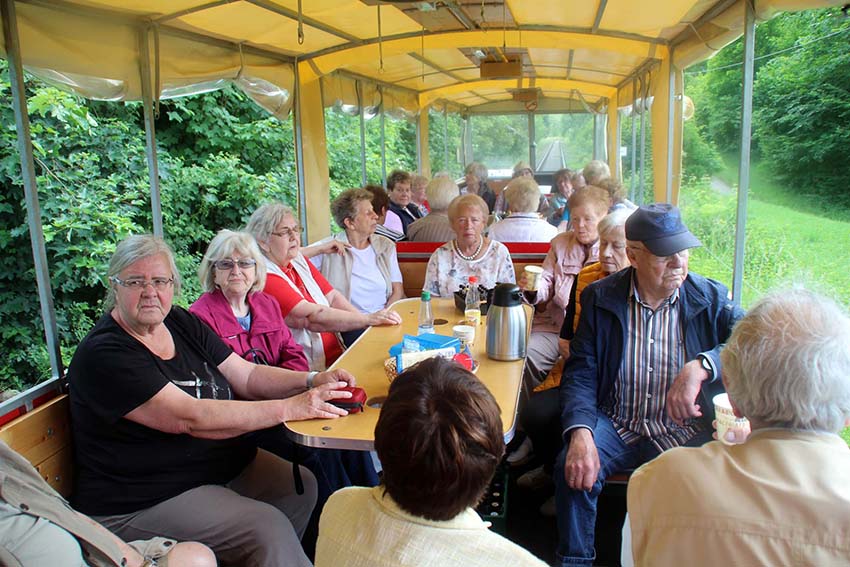 AWO Irlich spazierte durch Baumwipfel im Thringer Wald