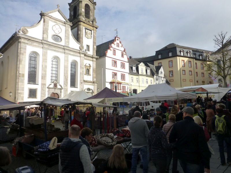 Katharinenmarkt Hachenburg bleibt Magnet