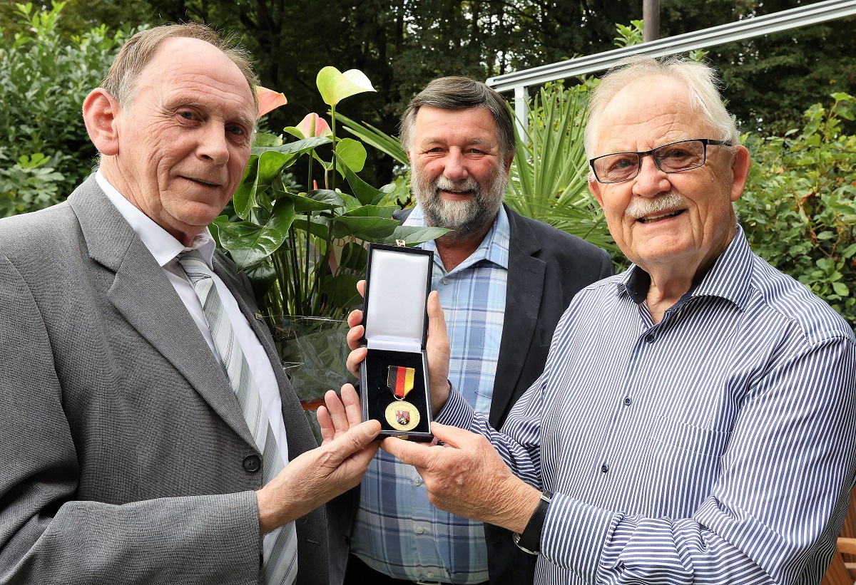 Werner Johann Keler erhlt die Verdienstmedaille des Landes Rheinland-Pfalz(Foto: Jrg Niebergall)