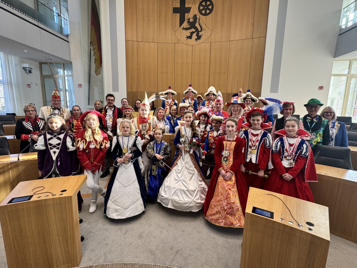 Kinderprinzenpaare aus dem Westerwald erobern den Mainzer Landtag