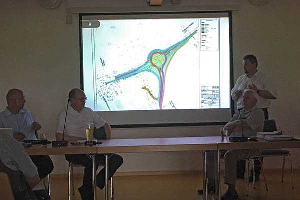 Informationsveranstaltung zum Thema Kreisverkehr Freiberg