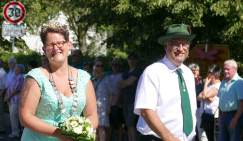 Gebhardshainer Festzug beeindruckte 