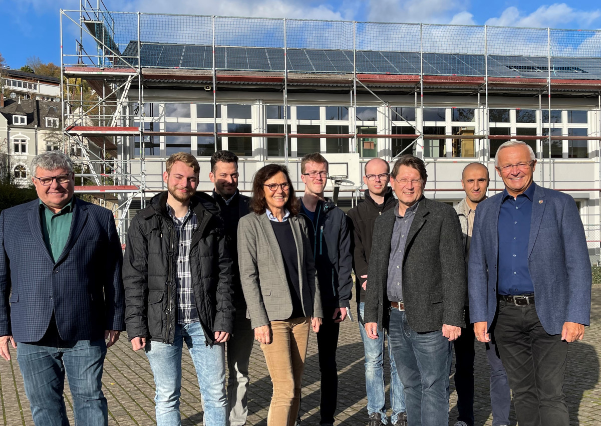 Martinus-Gymnasium Linz: Neue Photovoltaik-Anlagen sparen viele Tonnen Kohlendioxid