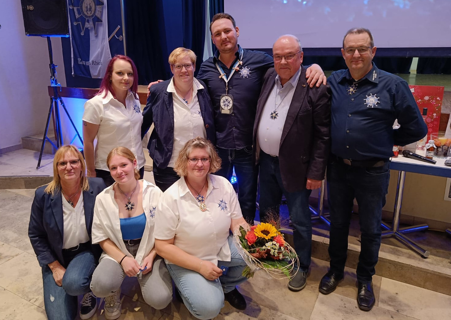 Uhlesessen in Linz am Rhein: Funkencorps Blau-Wiess lutet Session ein