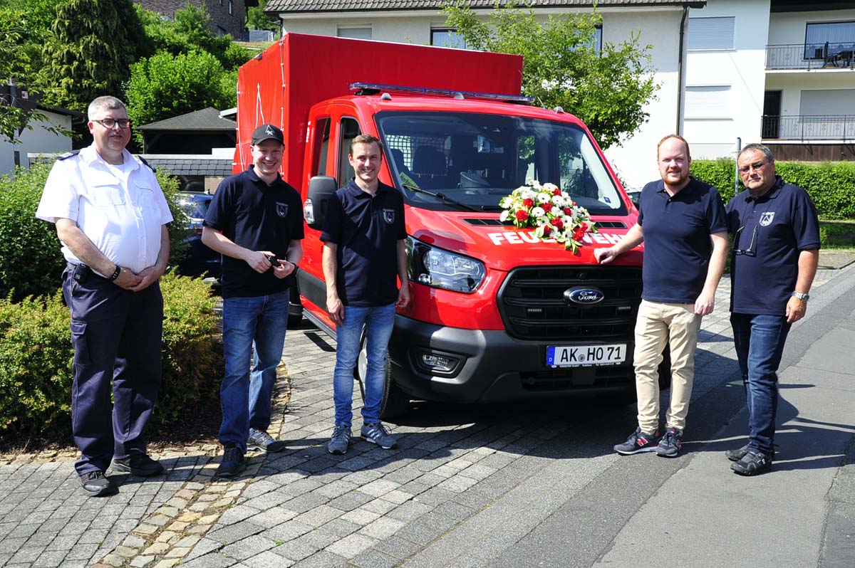 Fr die Zukunft gut gerstet: Lschzug Herkersdorf/Offhausen erhielt ein neues Fahrzeug