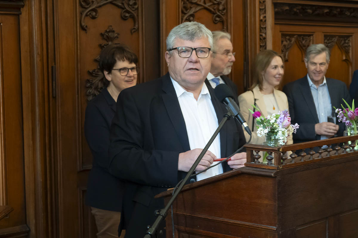 Herzlicher Abschied fr Michael Mahlert im mrchenhaften Schloss Arenfels