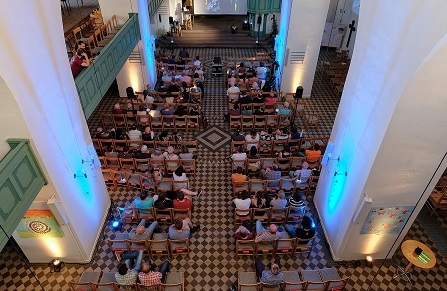 Zum fnften Mal fand in der Martinikirche die Nacht der Wissenschaft" statt. (Foto: Universitt Siegen)