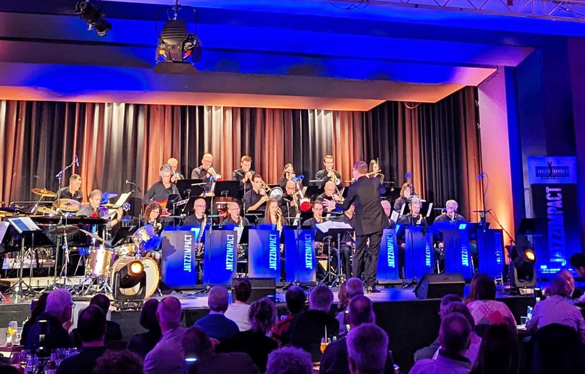 "Bigband, Brass & Kulinarik": Konzert-Premiere in Montabaur lutet eine neue ra ein