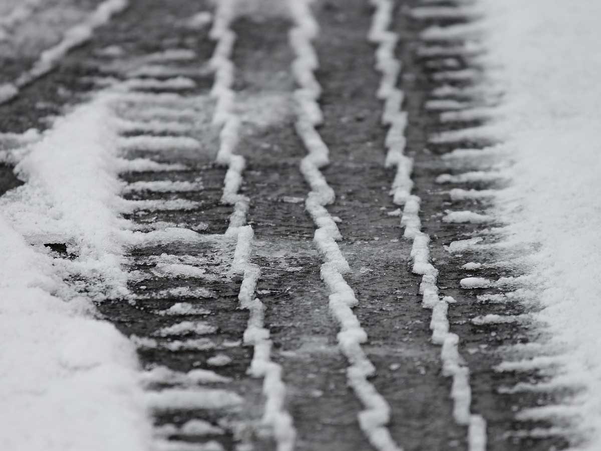 Wintereinbruch sorgt fr eine Hufung von Verkehrsunfllen und Gefahrensituationen