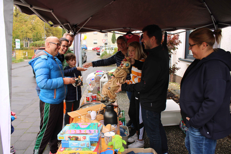 Der erste Garagen- und Hofflohmarkt im Sonnenland war fr alle Beteiligten erfolgreich. Foto: Privat