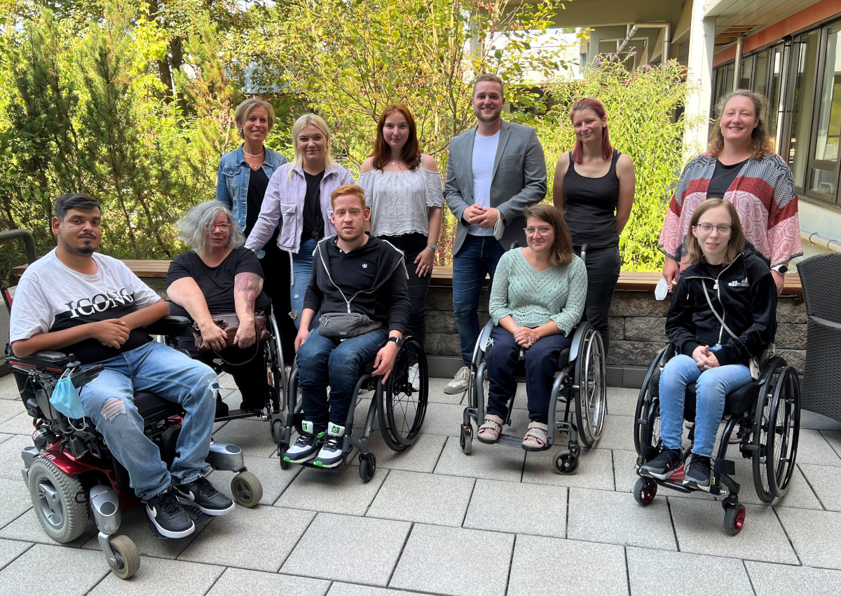 Martin Diedenhofen machte sich ein persnliches Bild von den Angeboten des Heinrich-Hauses in Neuwied und lernte die Menschen kennen, die das Sozialunternehmen mit Leben fllen. (Foto: Wahlkreisbro Diedenhofen)