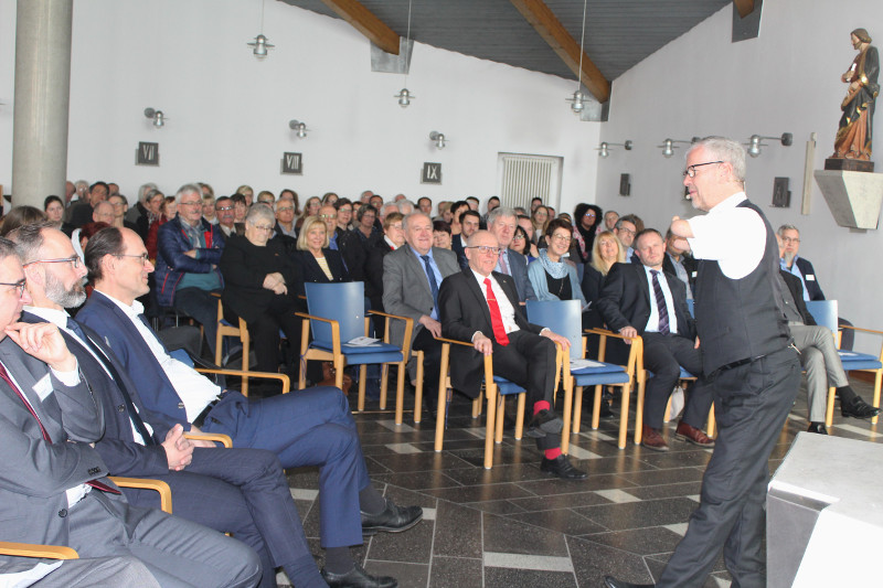 Josefstag Im Heinrich Haus Zum Gluck Bin Ich Anders Nr Kurier De