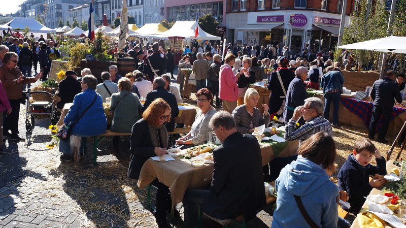 Die Neuwieder Markttage sind wegen ihres abwechslungsreichen Programms ein beliebter Anziehungspunkt fr Besucher aus der ganzen Region. Foto: Pressebro Neuwied
