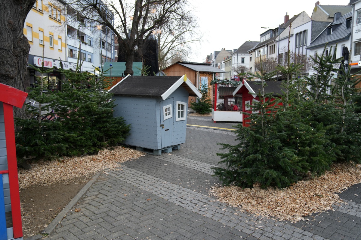 Ein Stck Knuspermarkt in den eigenen vier Wnden: Tannenbume vom Weihnachtsmarkt Neuwied kaufen