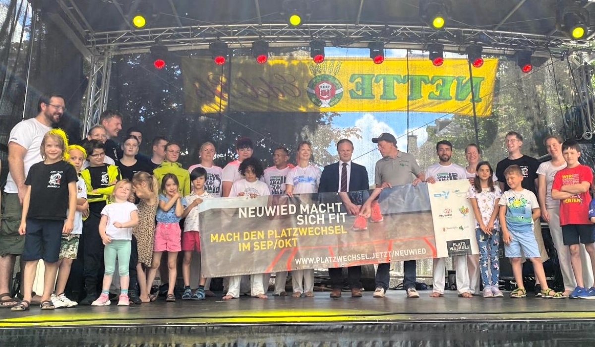 Gruppenbild vom Deichstadtfest (Fotos: Pressebro der Stadt Neuwied)