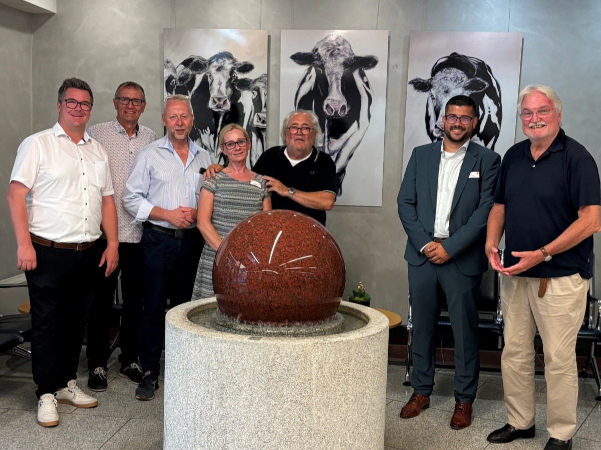 Kunst im DRK Krankenhaus Neuwied: Rotary Club zu Gast