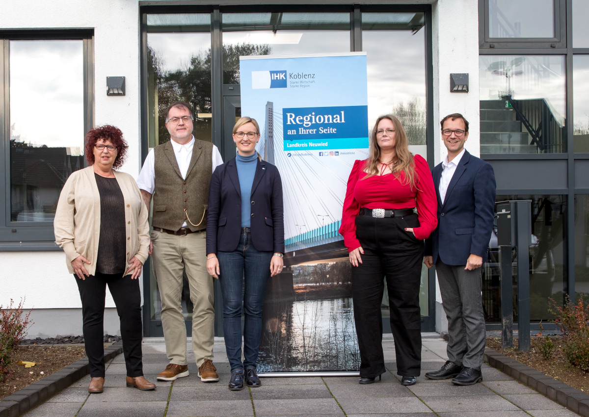 NUN und IHK (von links): Marion Remy, Felix Finsterer, Kristina Kutting, Nadine Huss und Martin Christ. (Foto: Martin Christ)
