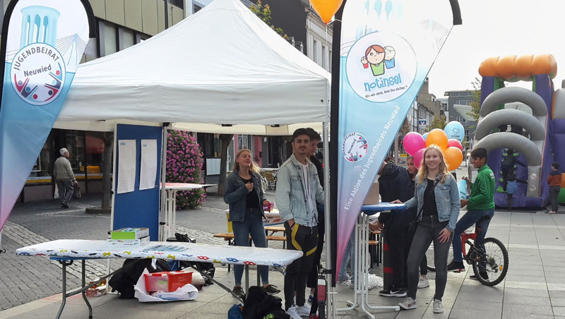 Erfolgreicher Notinseltag auf dem Luisenplatz