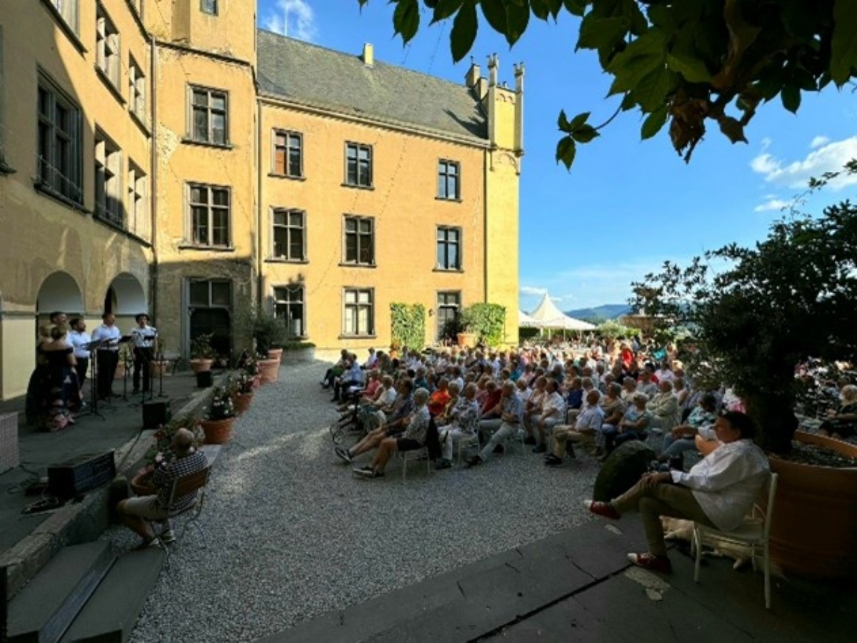 Schloss Arenfels und die Landesmusikakademie Rheinland-Pfalz starten ihre Zusammenarbeit mit zwei Konzerten (Foto: Team Schloss Arenfels)