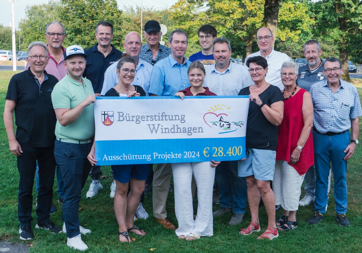 Brgerstiftung Windhagen untersttzt den eigenen Ort (Foto: Michael Mhlenhof)