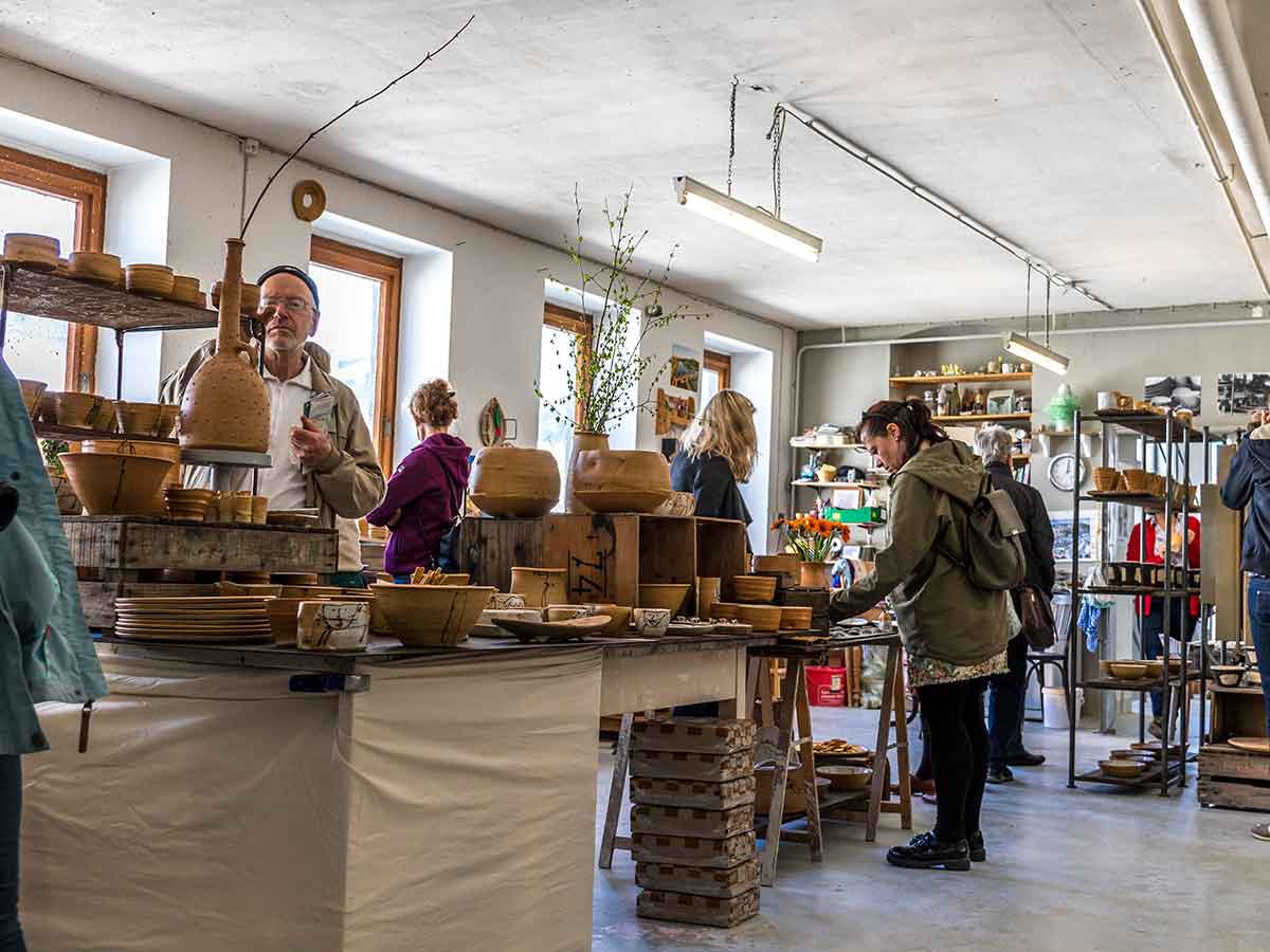 Offene Tren im Museum und den Keramikwerksttten. (Foto: Kannenbckerland-Touristik-Service)