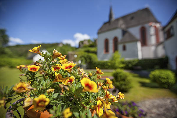 Kloster Ehrenstein liegt im Mehrbachtal umgeben von in idyllischen Natur  ein idealer Ort, um beim Nachtleben seinem eigenen Glauben wieder nher zu kommen oder sich mit der wohltuenden Wirkung von Krutern zu befassen. Foto: Anne Orthen