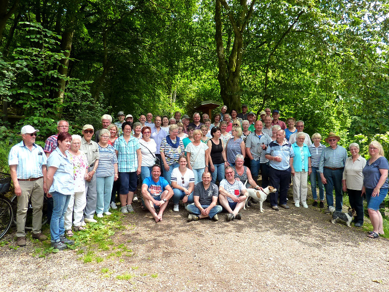 Oberbieberer Snger erkunden die Natur