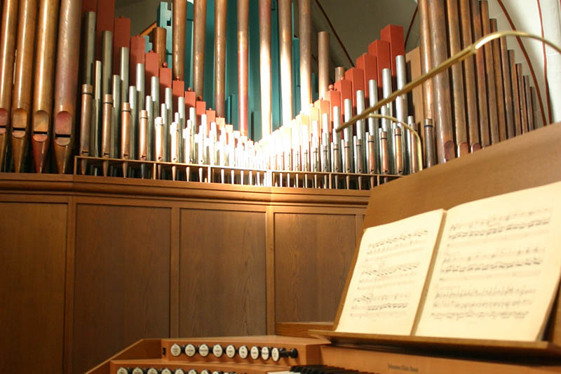 November-Marktmusik mit Horn und Orgel in Bendorf