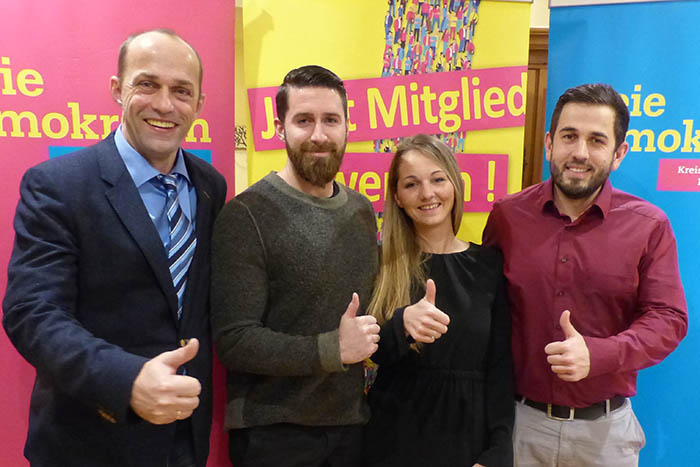 Von links: Kreisvorsitzender Alexander Buda; Daniel Grube, Sabine Henning, Florian Gombert. Foto: FDP