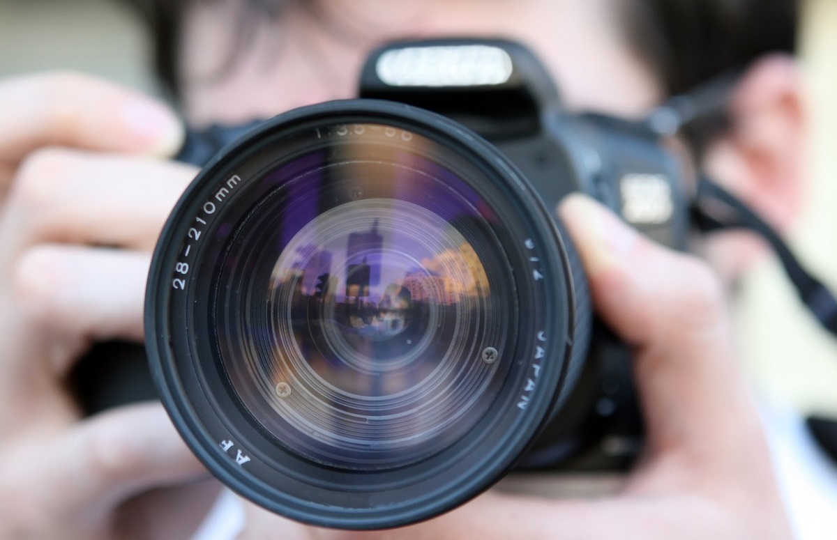 Fotogruppe "BLICKPUNKT" der Ehrenamtsinitiative bietet kostenlosen Foto-Kurs an