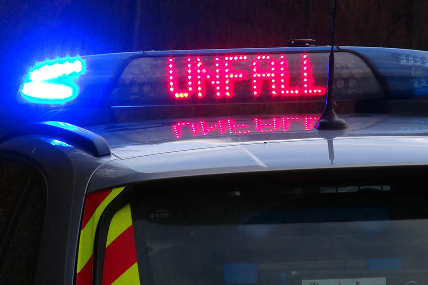 Frontalzusammensto in Vettelscho: Zwei Personen leicht verletzt