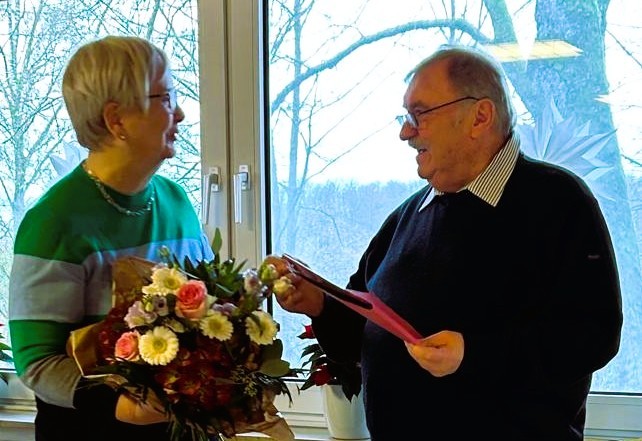 Adventsfeier der Betreuungsvereine der AWO: Festliche Tradition in Elkhausen