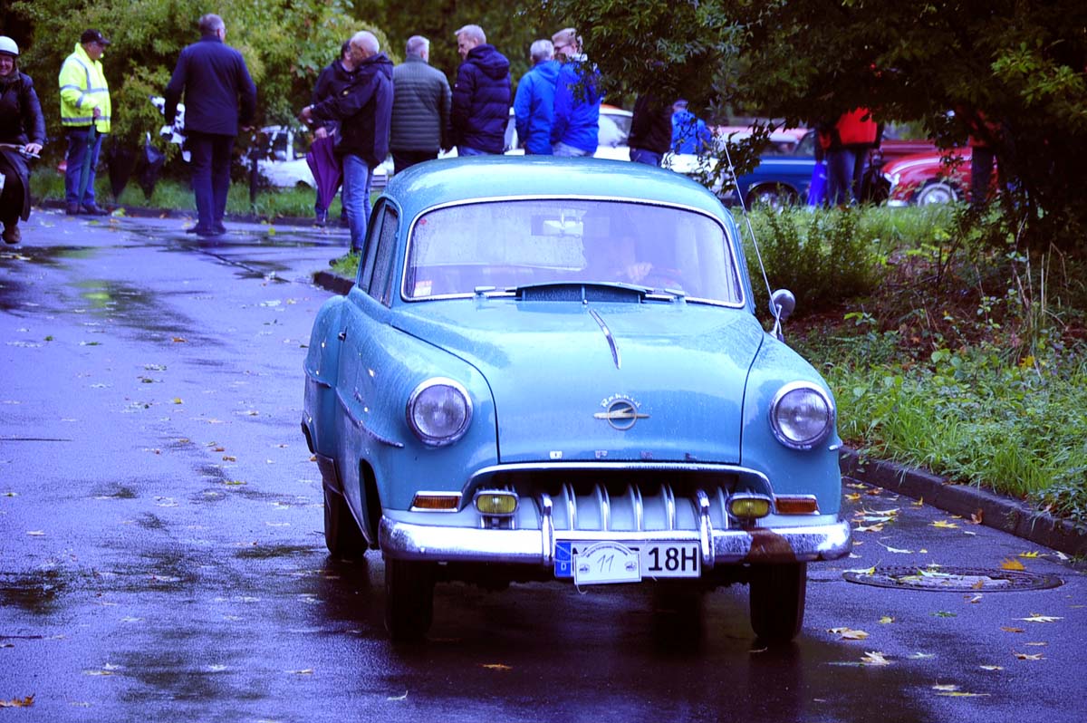 Schne alte Fahrzeuge, die an heute nur selten sieht werden teilnehmen (Bilder: Archiv kk)