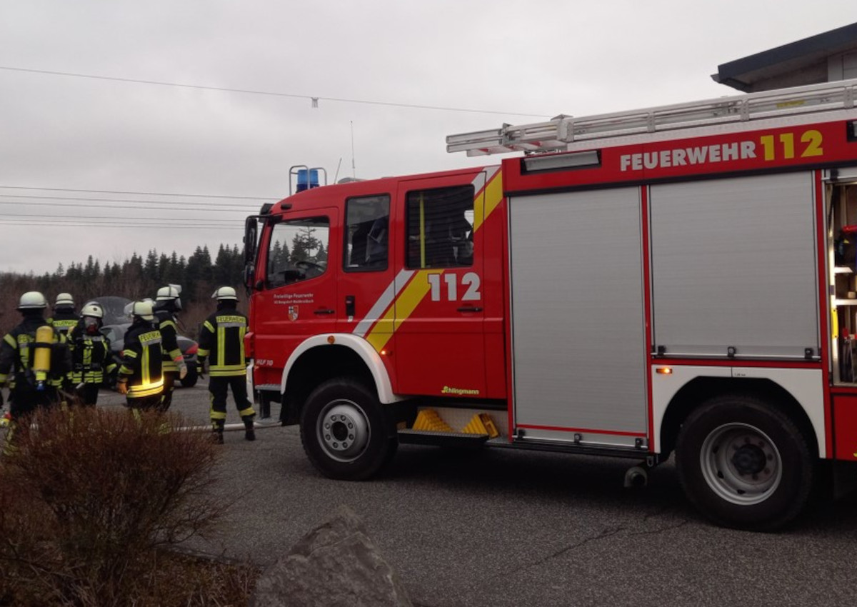 Die Feuerwehren aus Rengsdorf-Waldbreitbach mussten mehrfach ausrcken. (Fotos: Feuerwehr VG Rengsdorf-waldbreitbach)