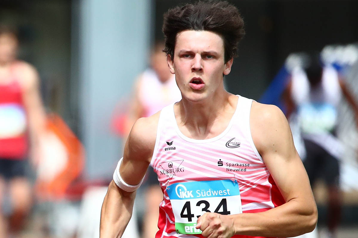 Lennart Roos hat sich ber 400 Meter Hrden fr die U23-DM in Koblenz qualifiziert. Foto: Verein