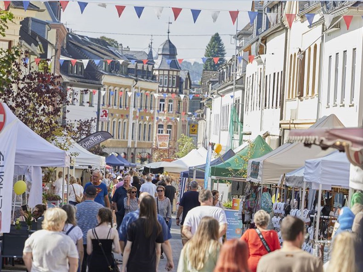 Montabaur ldt zum traditionellen Schustermarkt ein