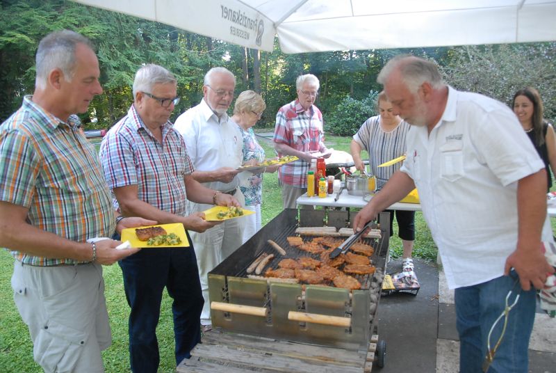 SPD-Sommerfest auf Dierdorfer Schlossweiher-Insel 
