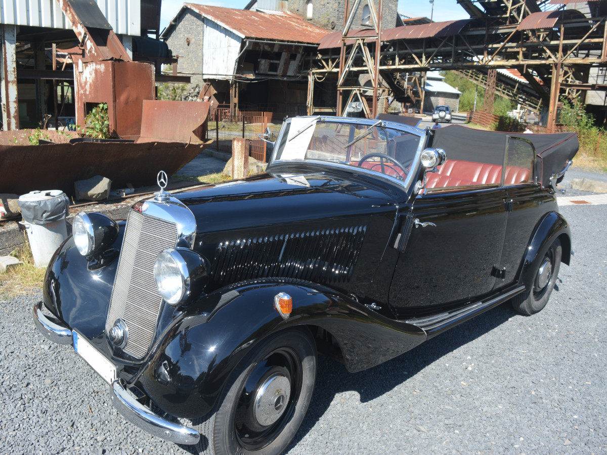 Der Star des Tages: Der MB 170 V Cabrio, Baujahr 1937. (Fotos: Wolfgang Rabsch)