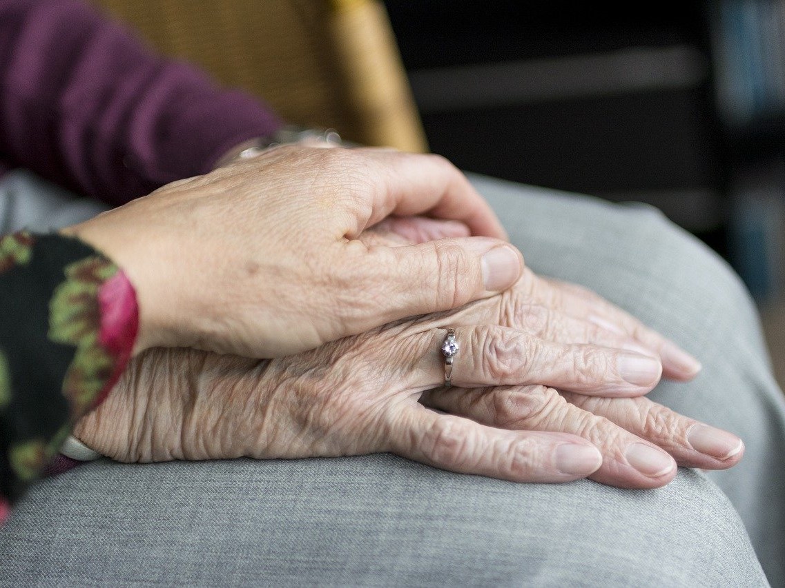 Damit Pflege Zuhause gelingt: "Siegener Forum Gesundheit" liefert Infos