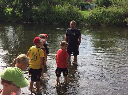 Ferienaktion in Wissen: Sieg-Piraten erkunden Wald und Fluss