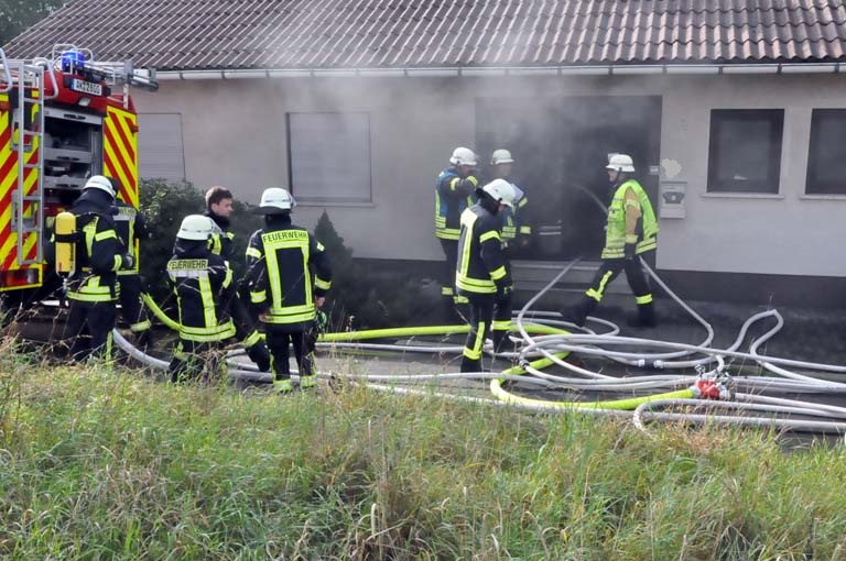 Die Altenkirchener Feuerwehr war in Srth im Einsatz. (Foto: kk)